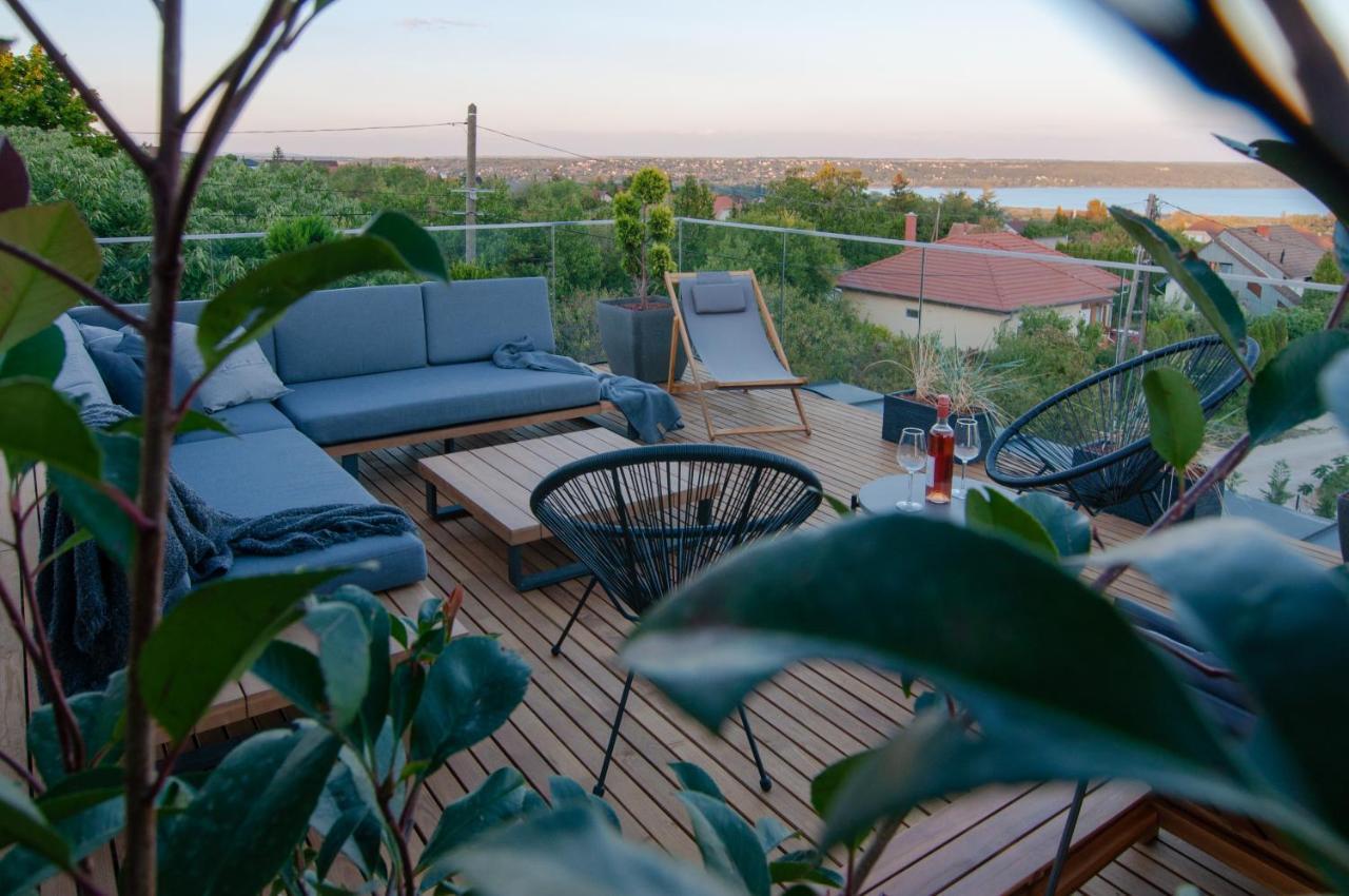 Skyline Resort Balatonalmádi Exteriör bild